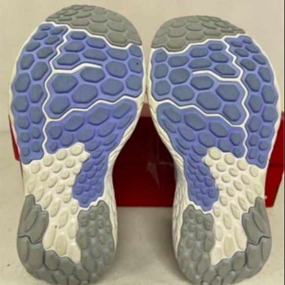 NEW New Balance Womens Fresh Foam Stunning Running Shoe Sz 6 white - Picture 4 of 4